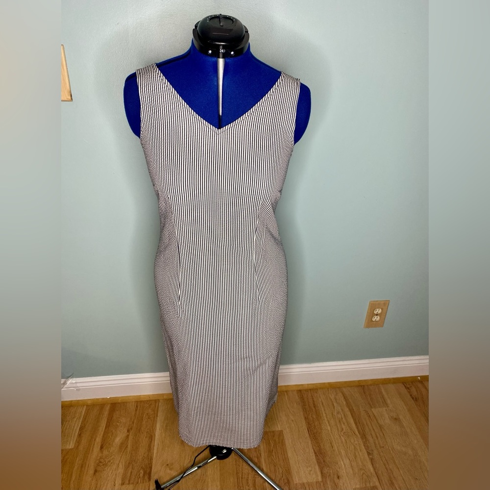 Eddie Bauer Midi dress